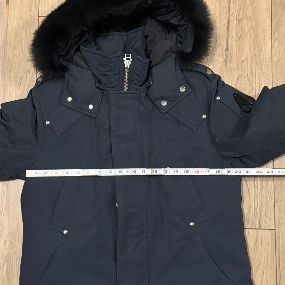 Moose Knuckles Shearling Trim Navy Blue Winter Parka Men’s Medium Authentic